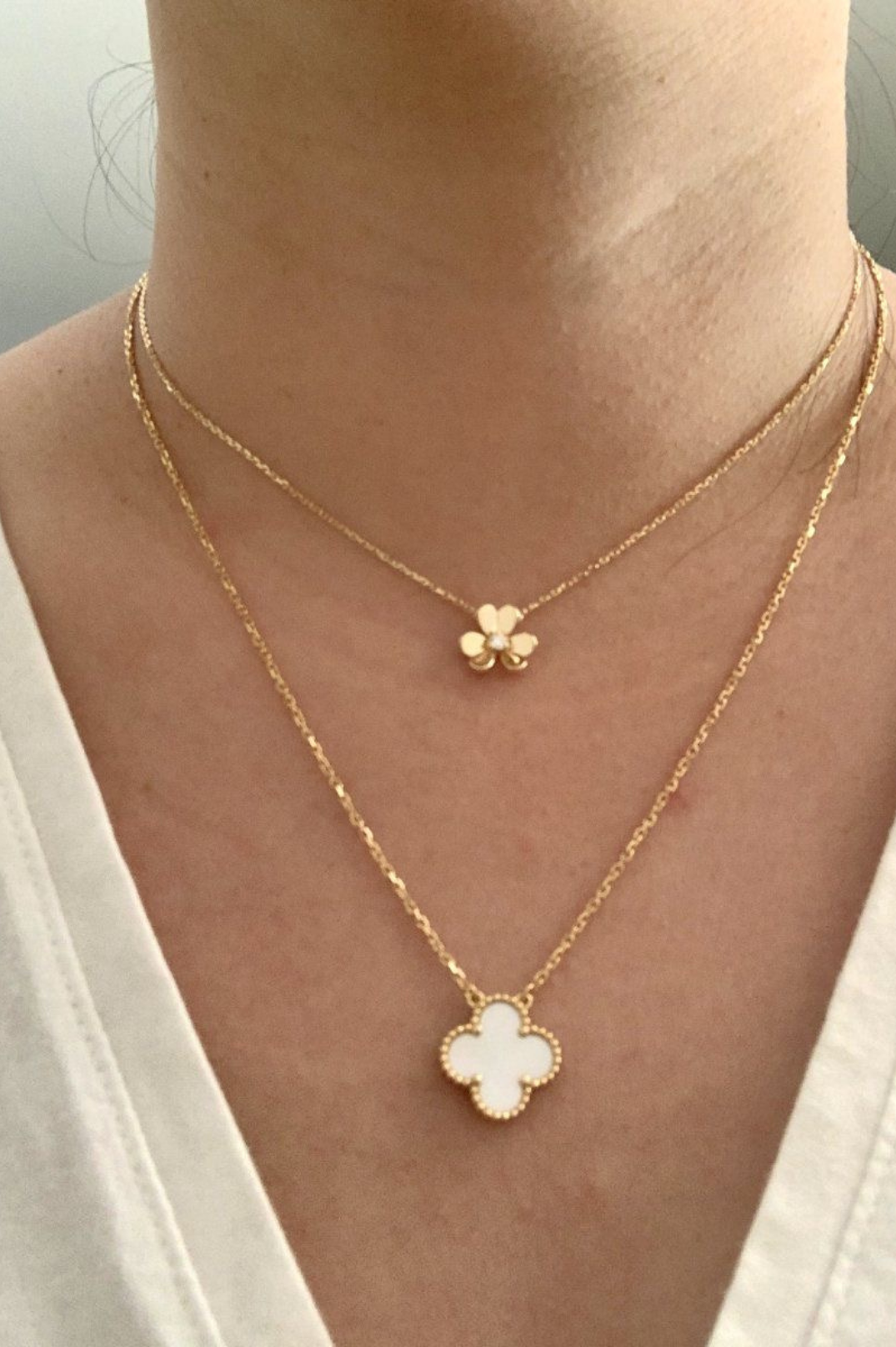 White Pearl Necklace in Gold