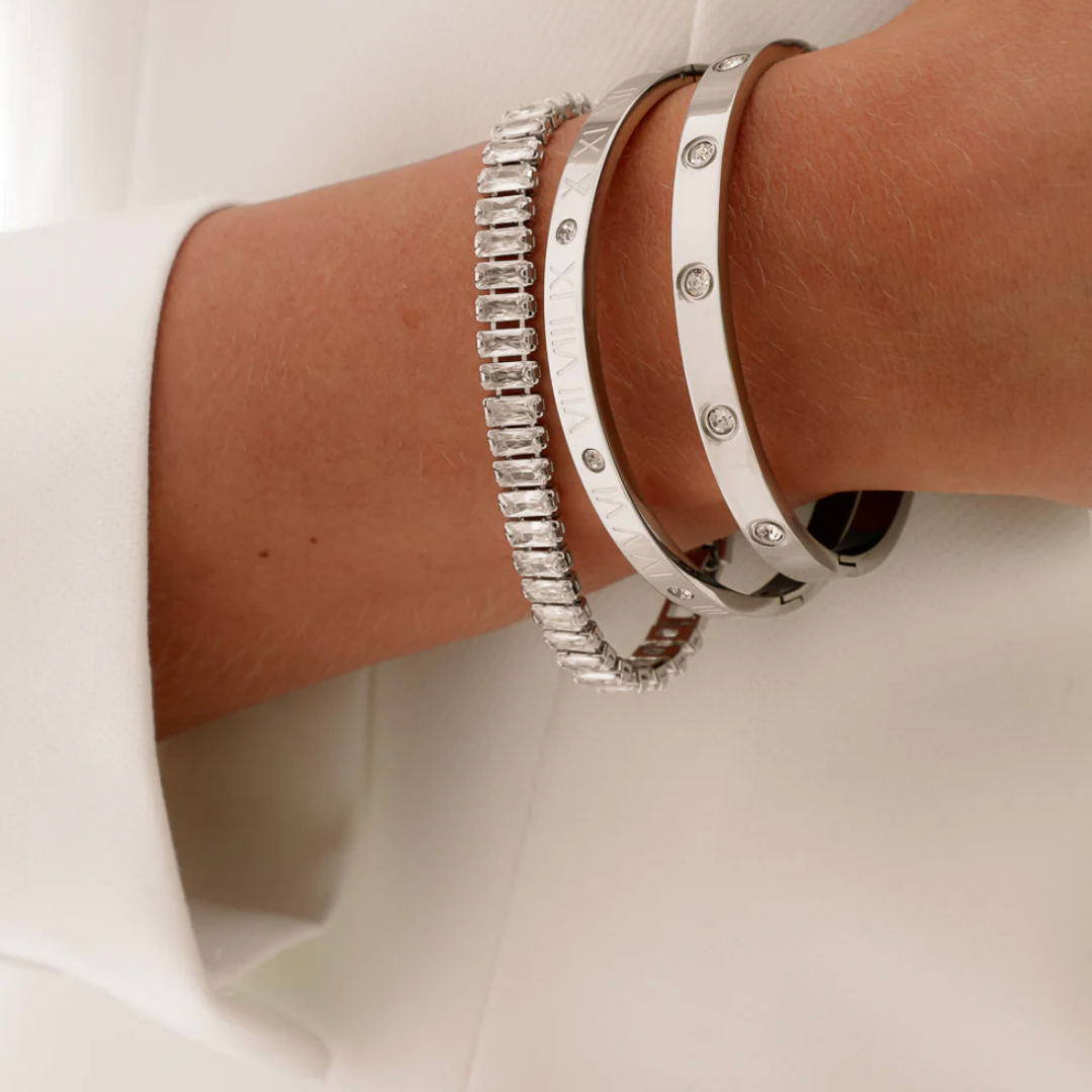 London Times | 18k Gold Plated Roman Numerals Bracelet