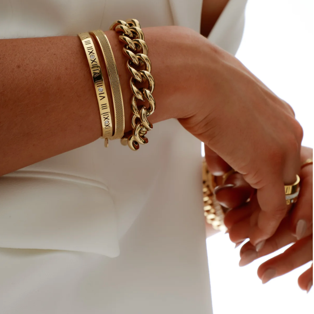 London Times | 18k Gold Plated Roman Numerals Bracelet