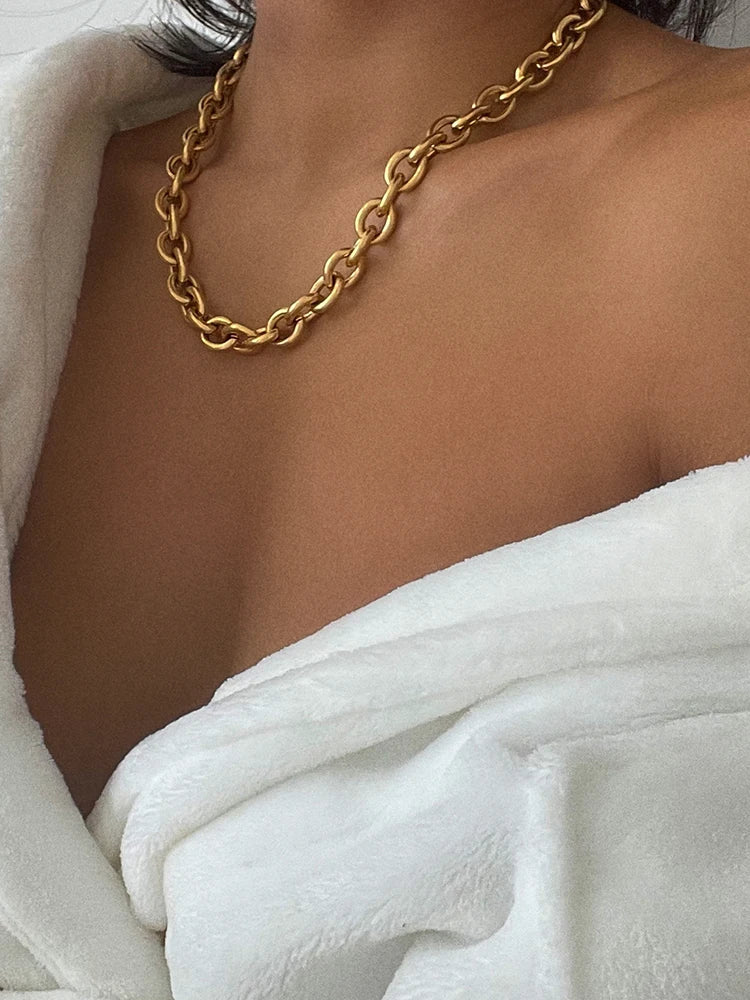 Club Necklace | 18K Gold Plated