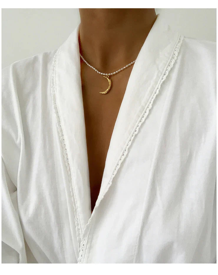 Freshwater Pearl Moon Necklace | 18kt Gold Plated