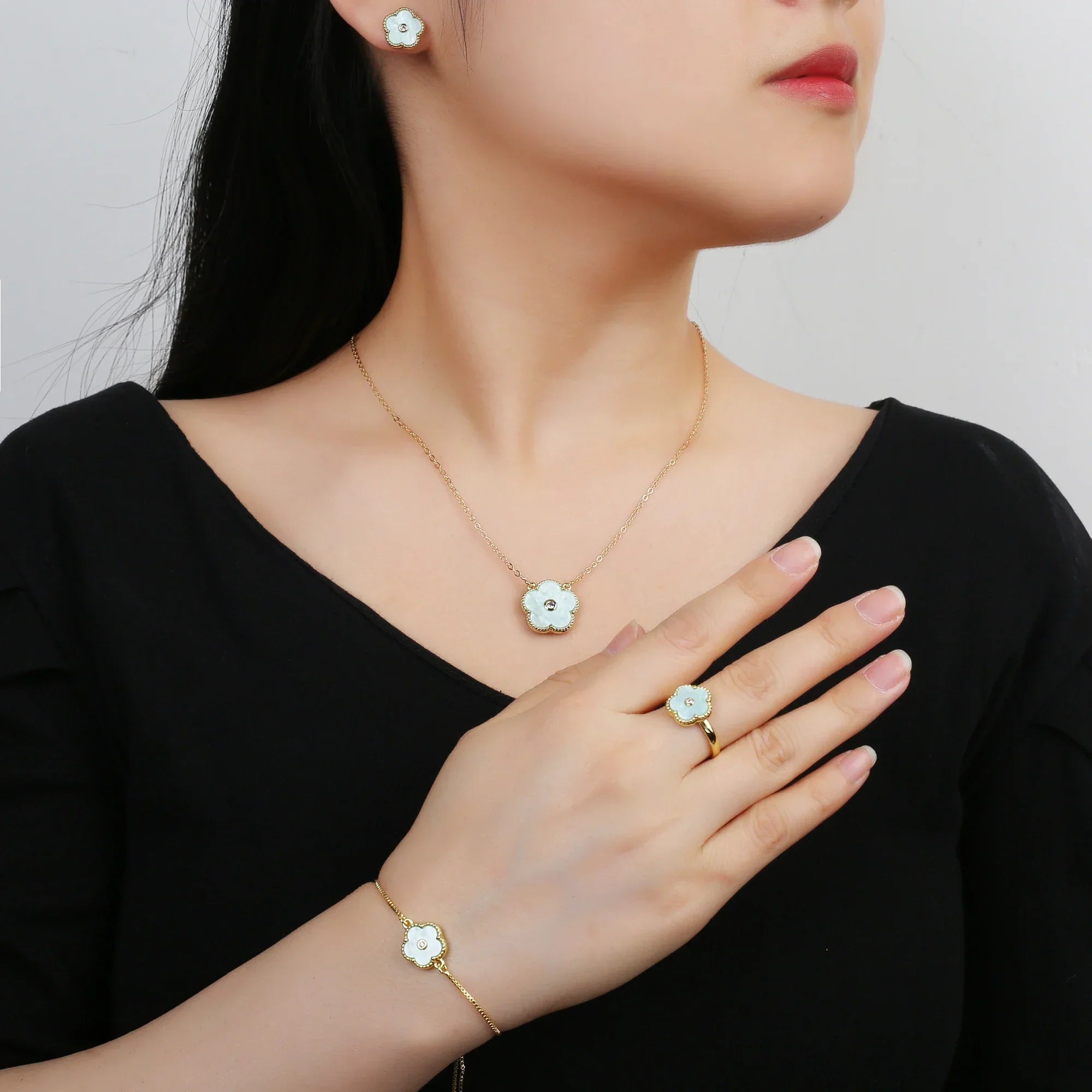 Five-Leaf Clover Zircon Set 7 Colours