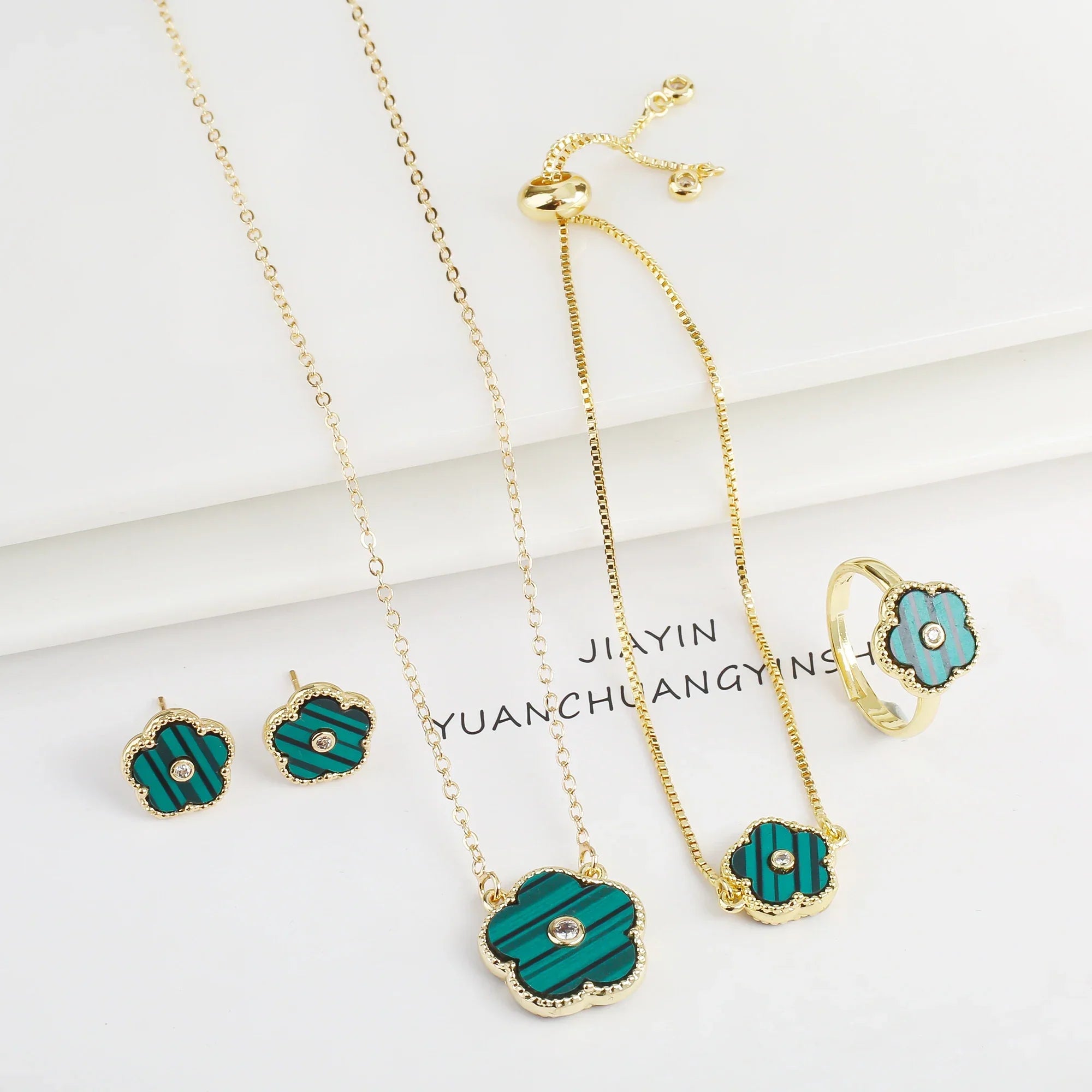 Five-Leaf Clover Zircon Set 7 Colours
